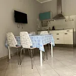 Semesterbostad Casa Del Sogno - Con Terrazza A Montegiordano